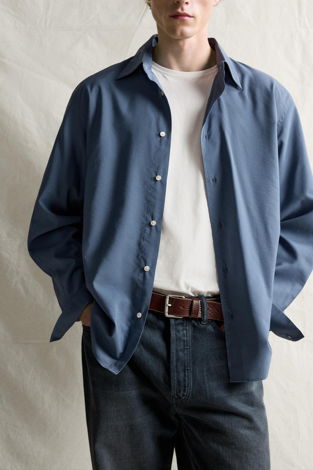 РУБАШКА RELAXED FIT ИЗ СТРУЯЩЕЙСЯ ТКАНИ — ZARA · 1103/743
