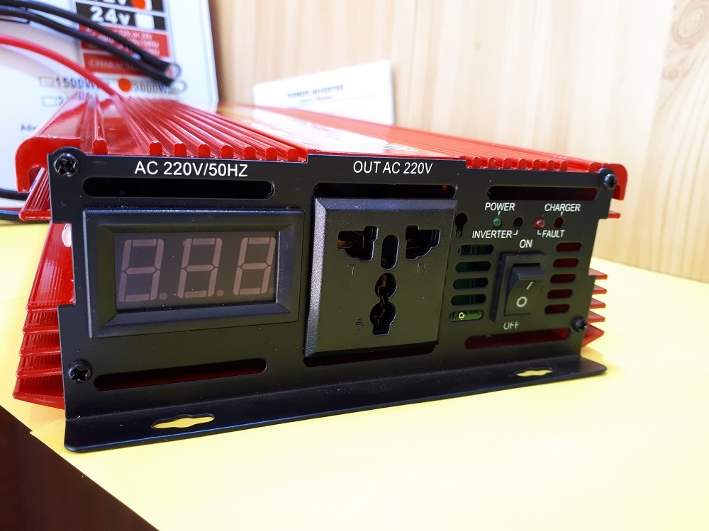 24V-3000W / Инвертор (24 вольта) напряжения LaiRun 24-220V 3000W (24V) (1 шт.)