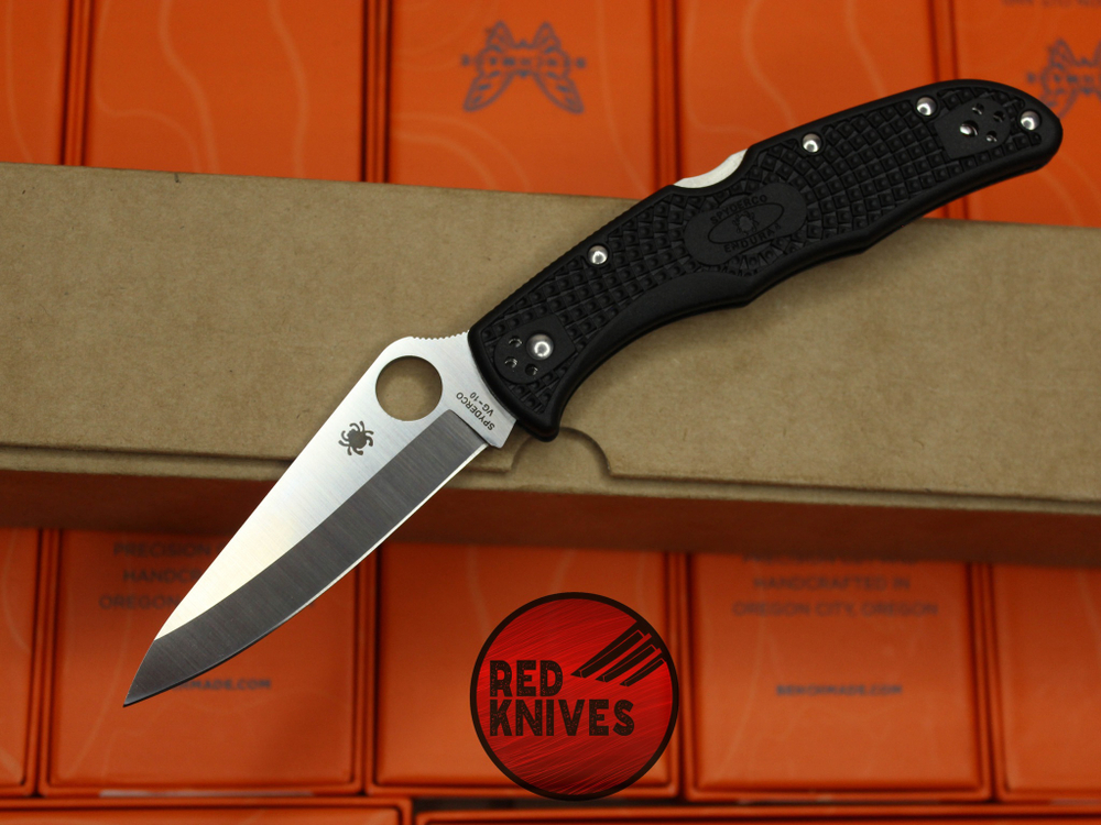 Нож Spyderco Endura Black C10PBK - спуски от середины, черная рукоять
