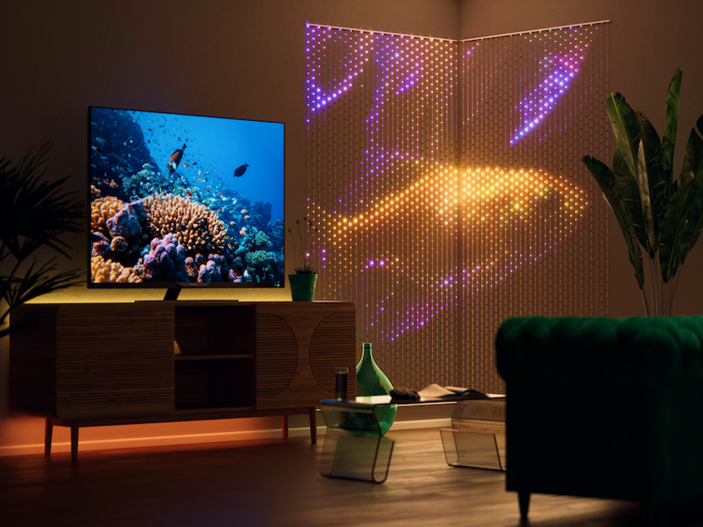 Световая панель Twinkly Matrix 500 LED RGB 0,5 x 2,4 м Clear