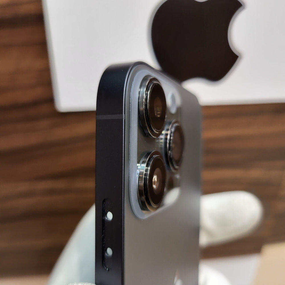Корпус для iPhone XR в стиле iPhone 13Pro (цвет: Чёрный Матовый)