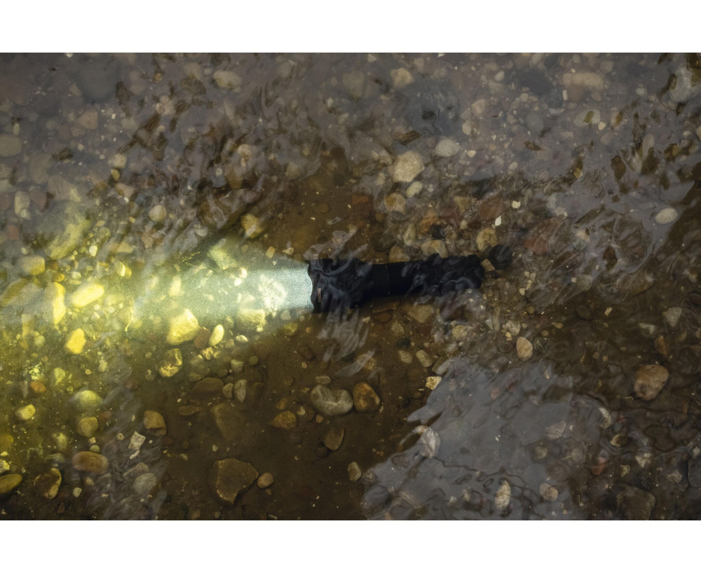 Фонарь Armytek Viking F01802C 2500 люмен (холодный свет)