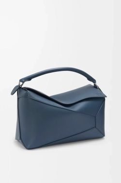 Loewe Большая сумка Puzzle Edge из классической телячьей кожи, индиго