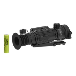 Тепловизионный прицел Sytong XM06-50LRF / Сайтонг ИКС М06 50 ЛРФ (с дальномером) - общий вид с аккумулятором