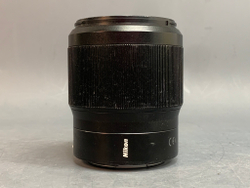 Nikon 50mm 1.8S Nikkor Z Царапина в внутри линзы
