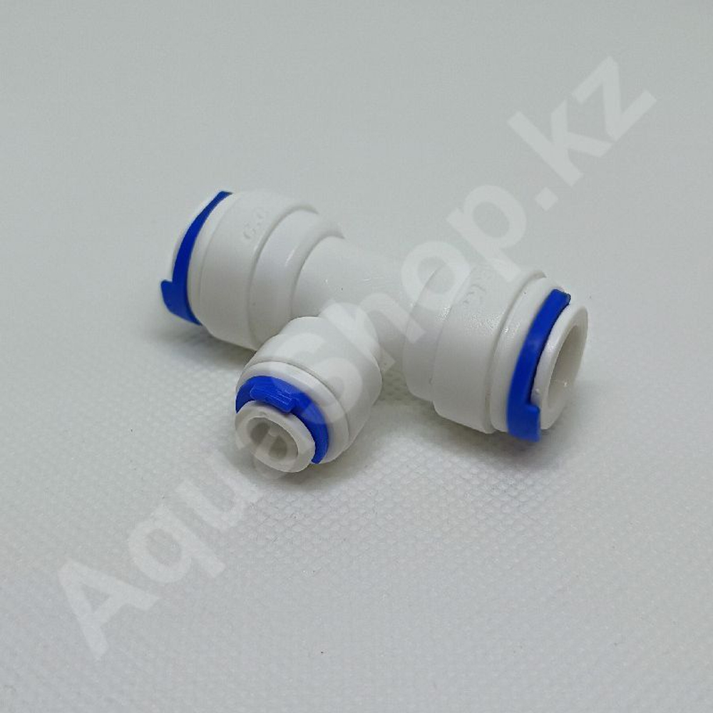 Фитинг QT-03C тройник "T" 3/8"(f) x 3/8"(f) x 1/4"(f) (4UT46)