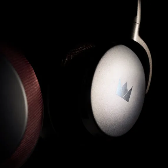 Noble Audio FoKus Apollo Pro Burgundy Red