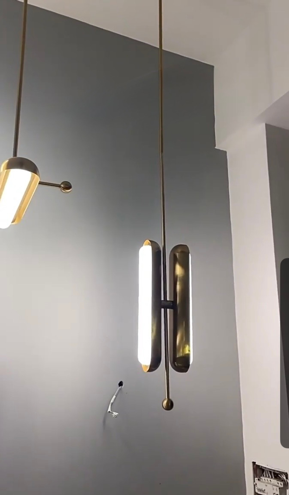 Pendant design lamp Circuit by Apparatus (1 lampshade)