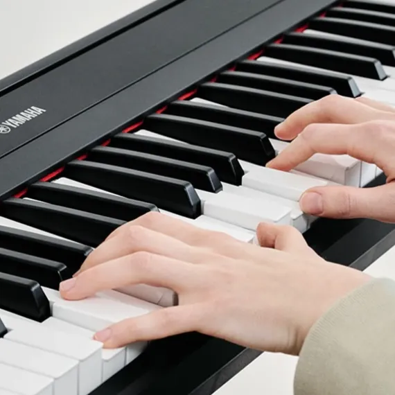 Yamaha NP-15B Black