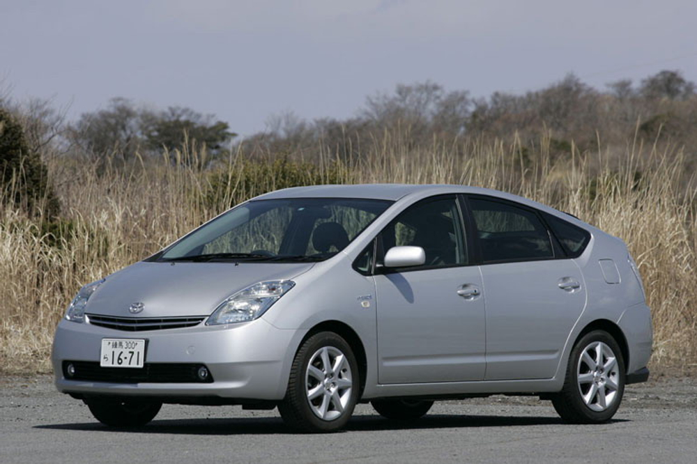 Арка правая Toyota Prius 2003-2009
