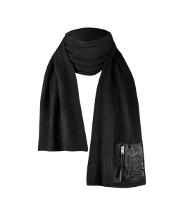 MAONE scarf
