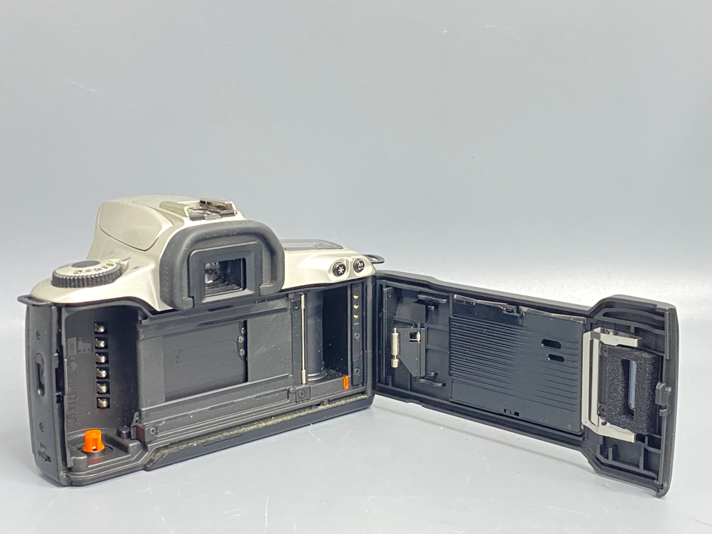 Canon EOS 300