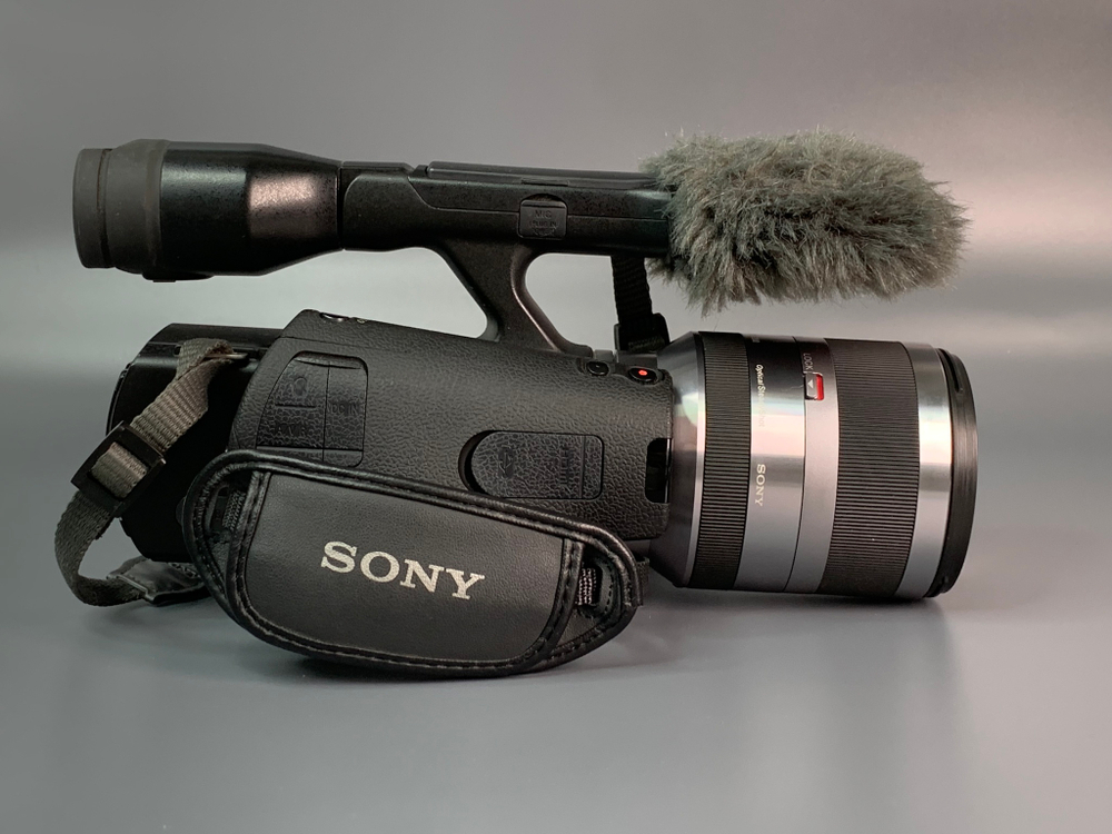 Sony NEX-VG20E+ 8-200mm 3.5-6.3