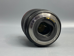 Canon EF 24-105 mm f/4 L IS USM микроцарапины на передней линзе
