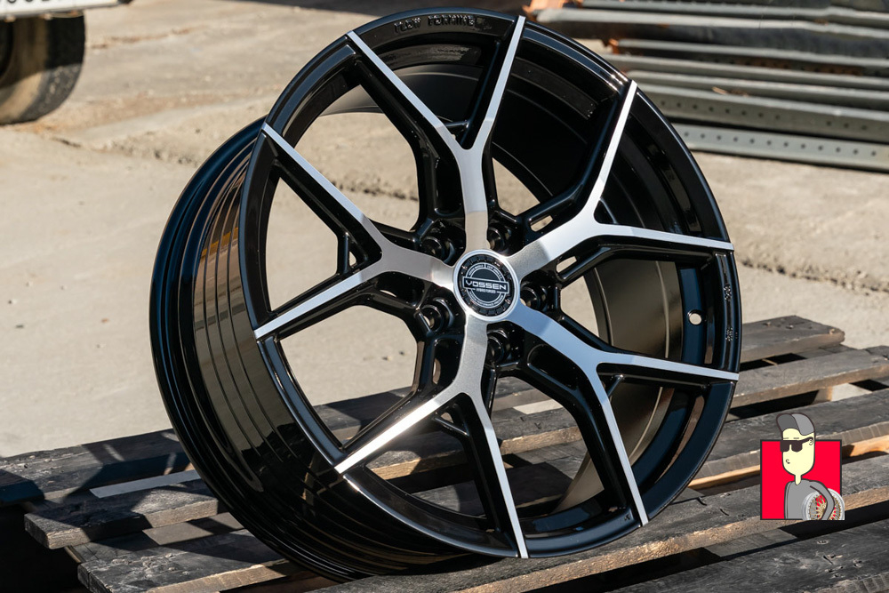 Комплект дисков Vossen HF-5 19x8.5 et38 5x114.3