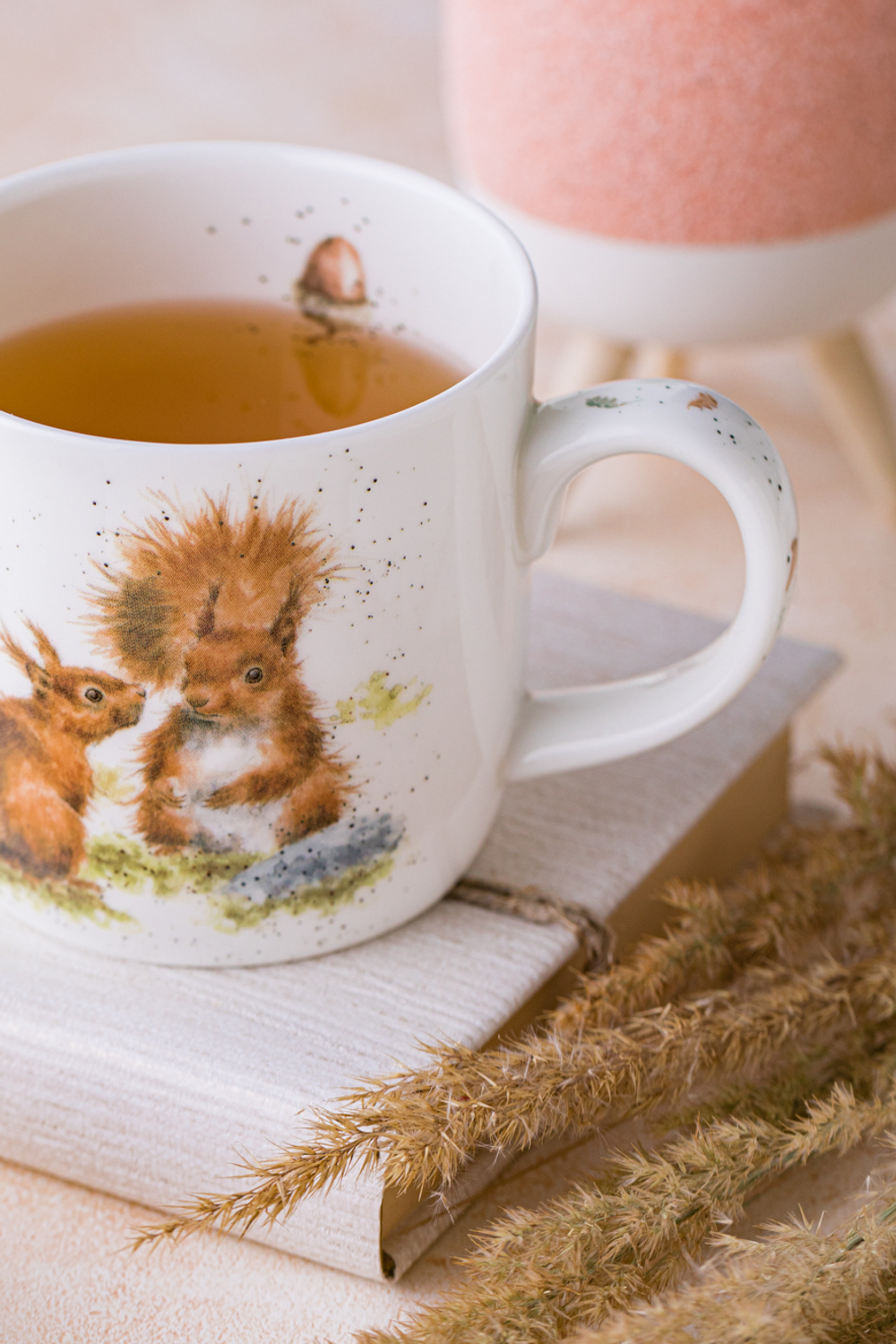 Кружка 310мл Белочки подружки Royal Worcester