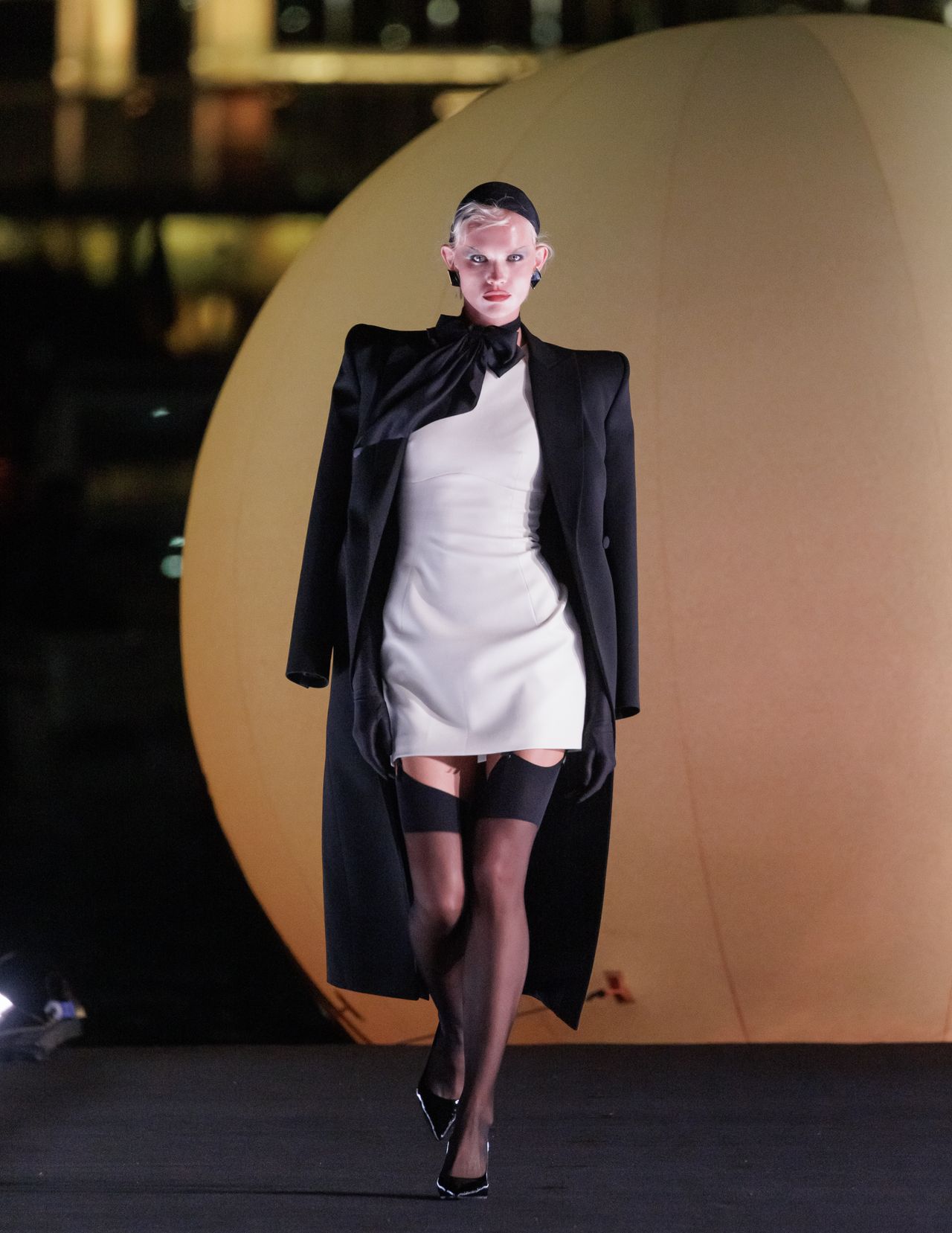 Look 02
