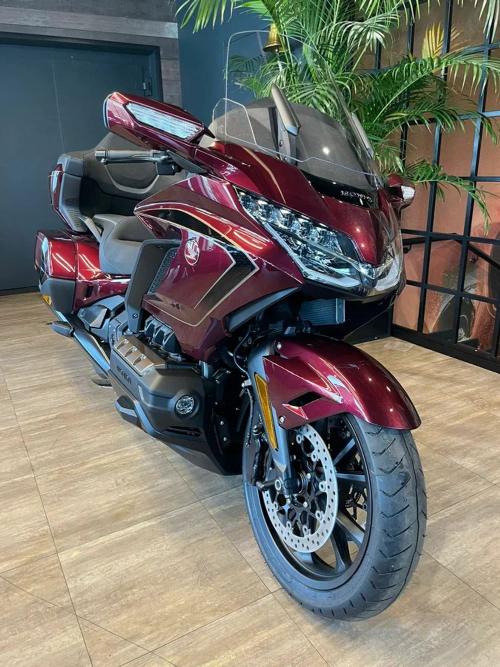 Honda GL1800 Gold Wing Tour "50th Anniversary" 2025 c НДС