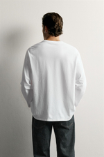 ФУТБОЛКА RELAXED-FIT С ДЛИННЫМИ РУКАВАМИ — ZARA