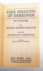 "Free Amazons of Darkover (Свободные амазонки Дарковера)". Marion Zimmer Bradley (Марион Циммер Брэдли)