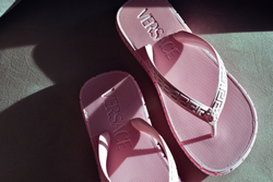 Шлепанцы VERSACE