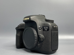 Canon EOS 7D 75.000 кадров
