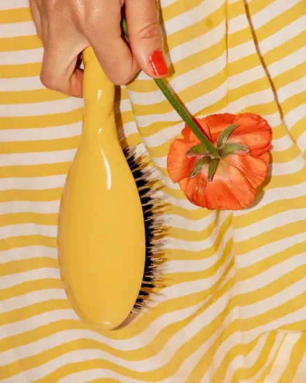 La Bonne Brosse N.02 The Essential Do It All Brush