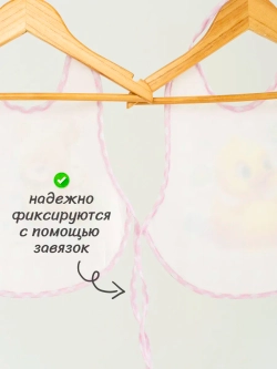 Непромокаемый нагрудник для кормления на завязках