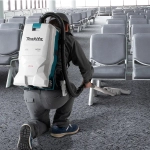 Аккумуляторный ранцевый пылесос Makita VC011GZ01