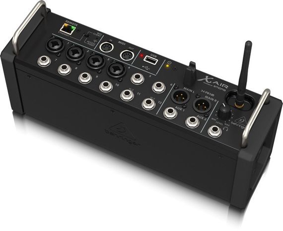 Behringer XR12 цифровой рэковый микшерный пульт