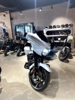 Harley-Davidson Street Glide 117 ATLAS SILVER METALLIC (BLACK TRIM) с НДС