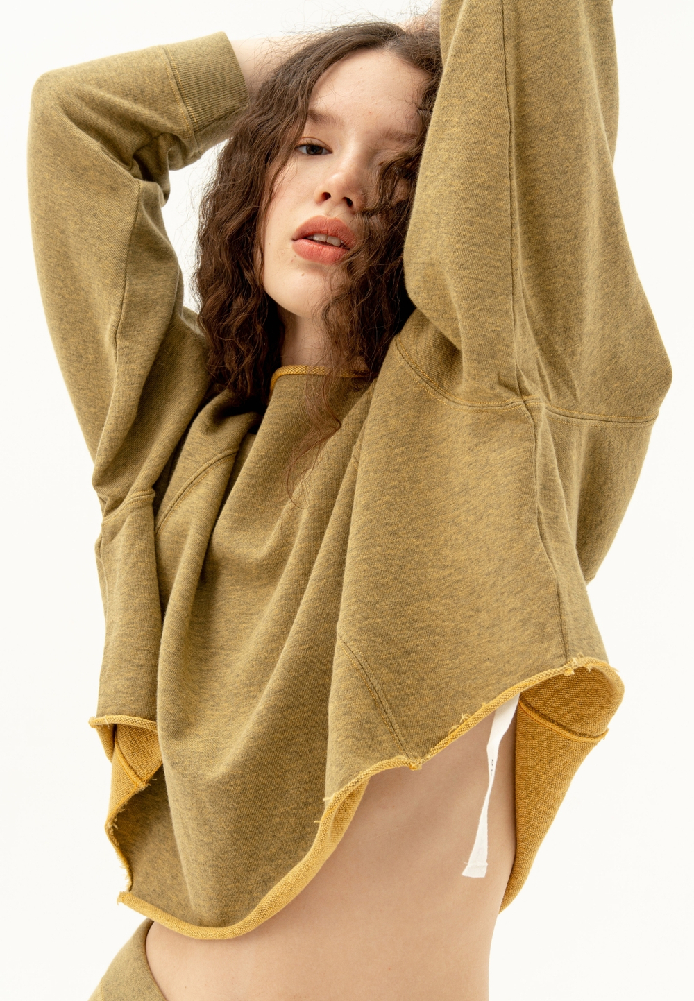 Свитшот оверсайз Bowery NYC Crop Honey