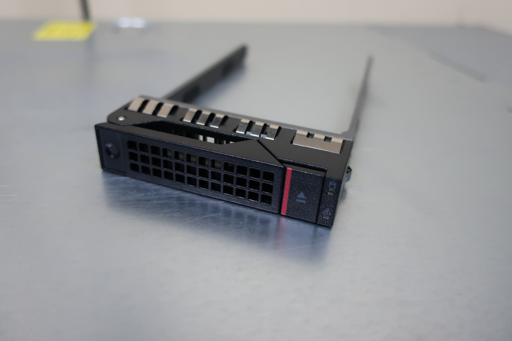 Адаптер для установки HDD 2.5 в салазки 3.5