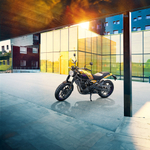 Royal Enfield Guerrilla 450 Yellow Ribbon (Premium / TFT) 2025