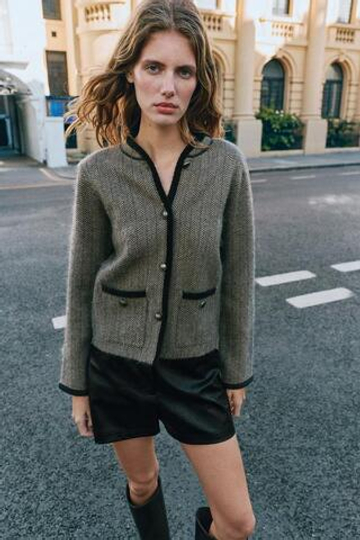 ZARA ШОРТЫ ИЗ ИСКУССТВЕННОЙ КОЖИ С ВЫСОКОЙ ПОСАДКОЙ, ЧЕРНЫЙ