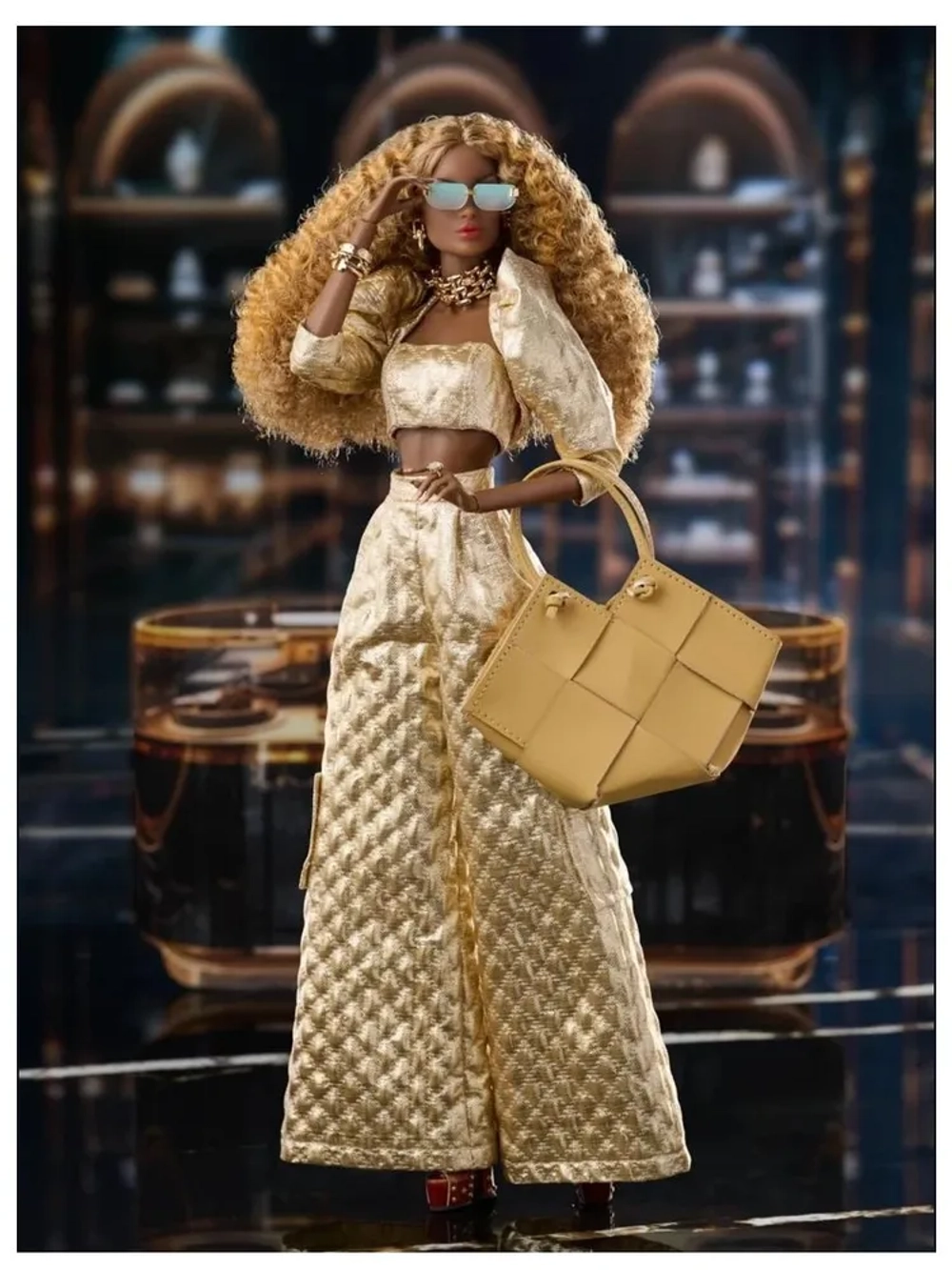 Кукла Integrity toys Golden Glam Queen Meteor Keeki Adaeze