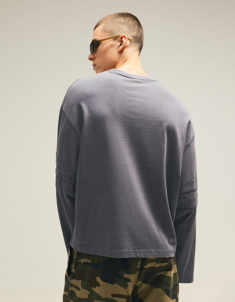 Мужской лонгслив с принтом, арт. 3025/443 - BERSHKA