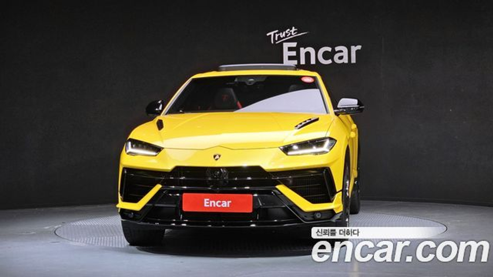 Lamborghini Urus 4.0 V8 S — 2024
