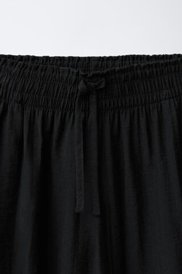 ZARA БРЮКИ WIDE LEG С ЖАТЫМ ЭФФЕКТОМ, ЧЕРНЫЙ