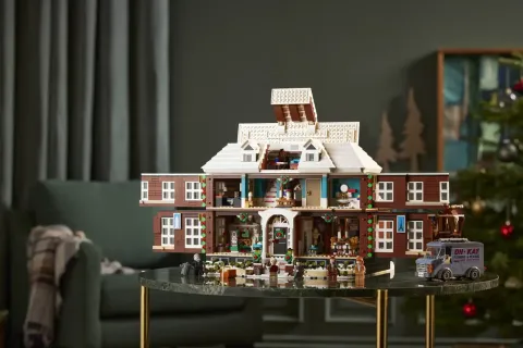 Конструктор LEGO Ideas 21330 Один дома