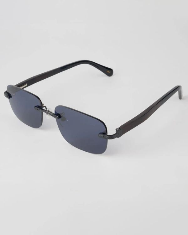 Очки солнцезащитные Spunky Free Flow Mars Black. dark grey lens - фото 3