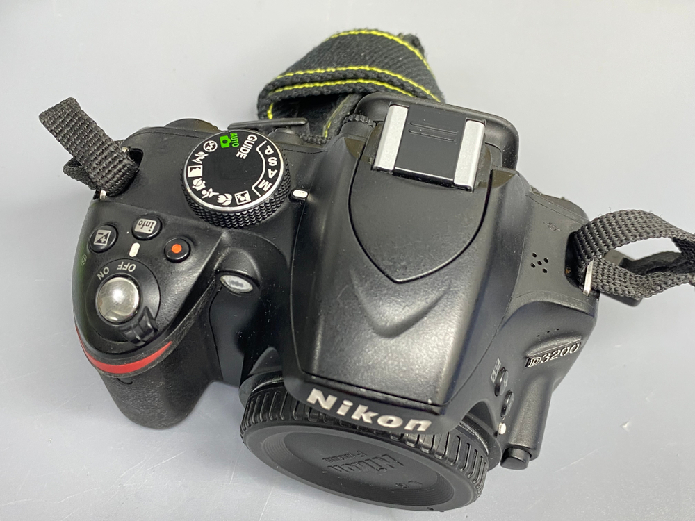 Nikon D3200 7500 кадров