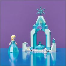 Конструктор LEGO Disney Frozen 43199 Двор замка Эльзы