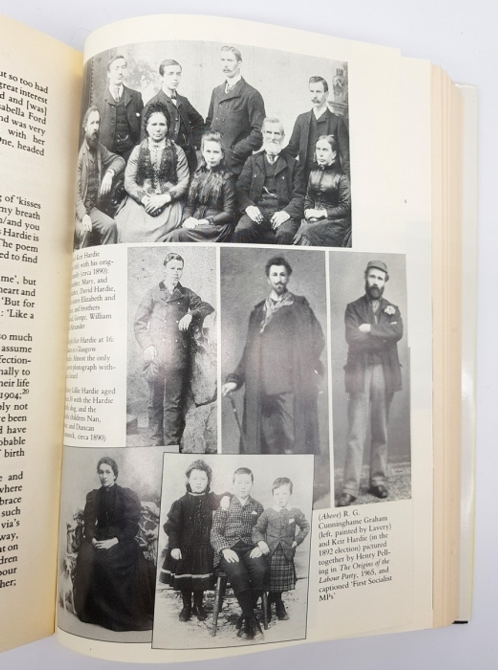 "Keir Hardie (Кир Харди)". Caroline Benn (Кэролайн Бенн)