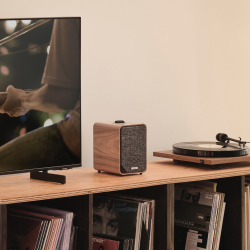 Ruark MR1 Mk3 Rich Walnut активная беспроводная полочная акустическая система (пара)