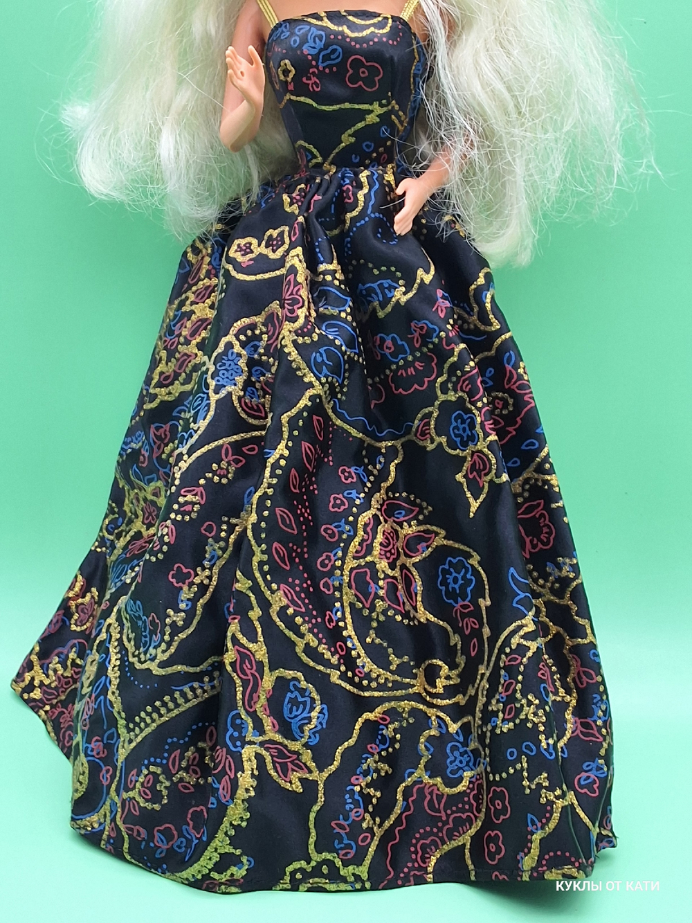 Кукла Барби винтаж коллекционная Golden Winter Barbie 1993 034242