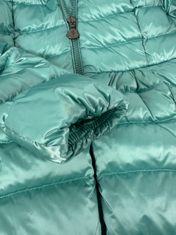 Пуховик Moncler