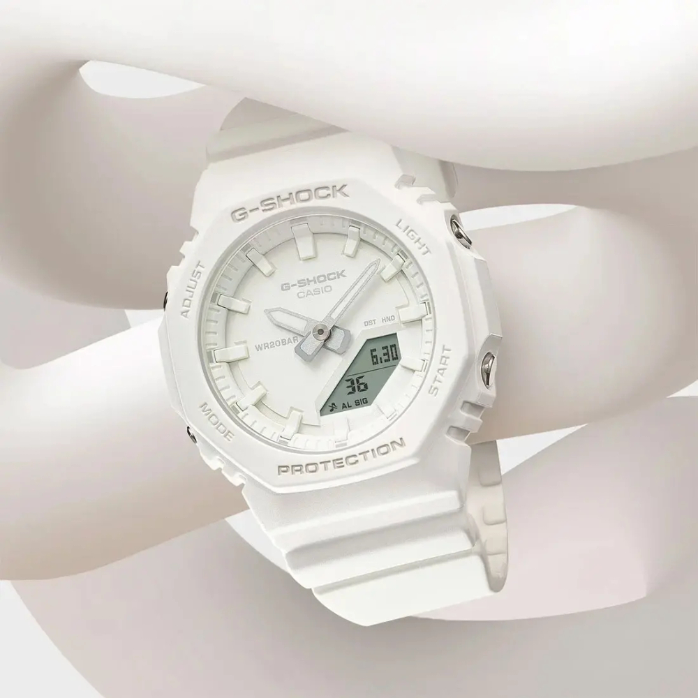 Часы Casio GMA-P2100-7A