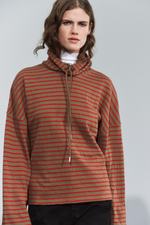 ТОЛСТОВКА В ПОЛОСКУ — ZARA