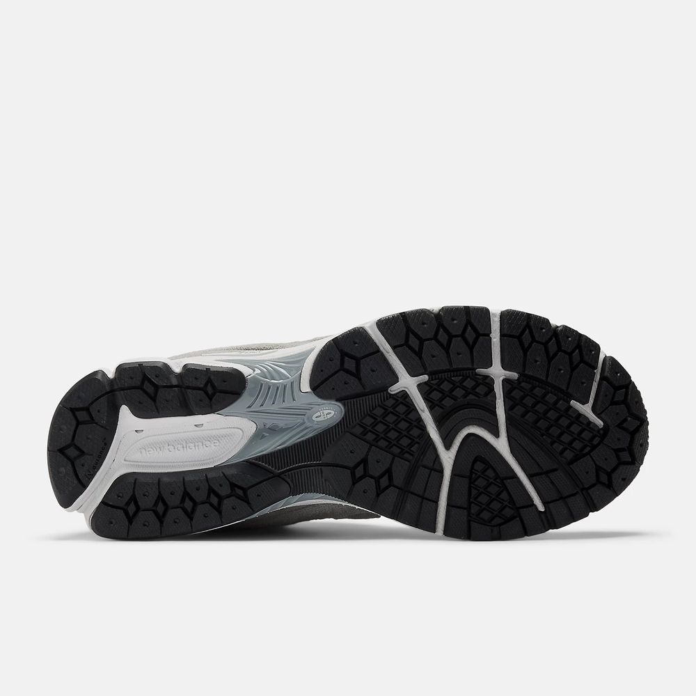 Кроссовки мужские NEW BALANCE 2002